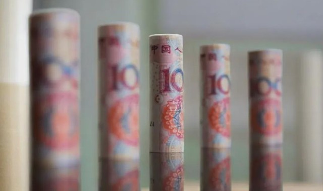 APP下载-保不准，人民币会闪击6.8！